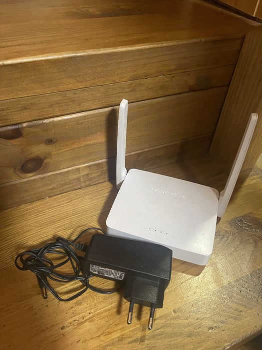 Продам роутер MERCUSYS