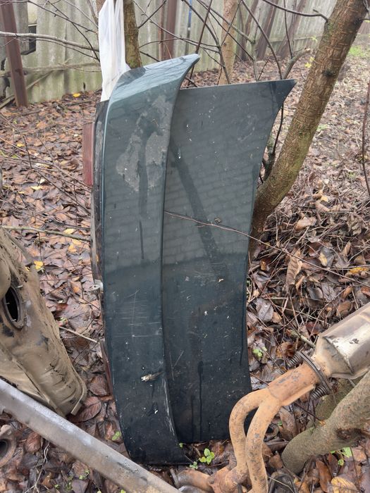 Кришка багажника ваз 2110 із спойлером