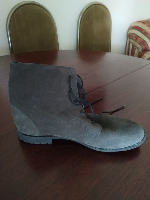 Botins/botas camurça Sfera Girls 38