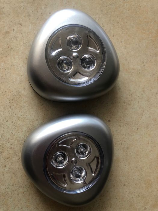 Светильники серебристого цвета