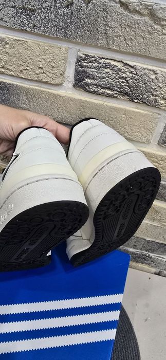 Adidas Low Forum 10,5US