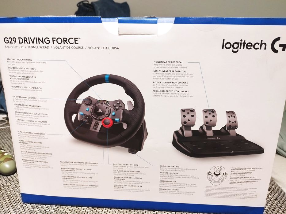 Sprzedam kierownicę G29 Driving Force (PlayStation 3,4,5)