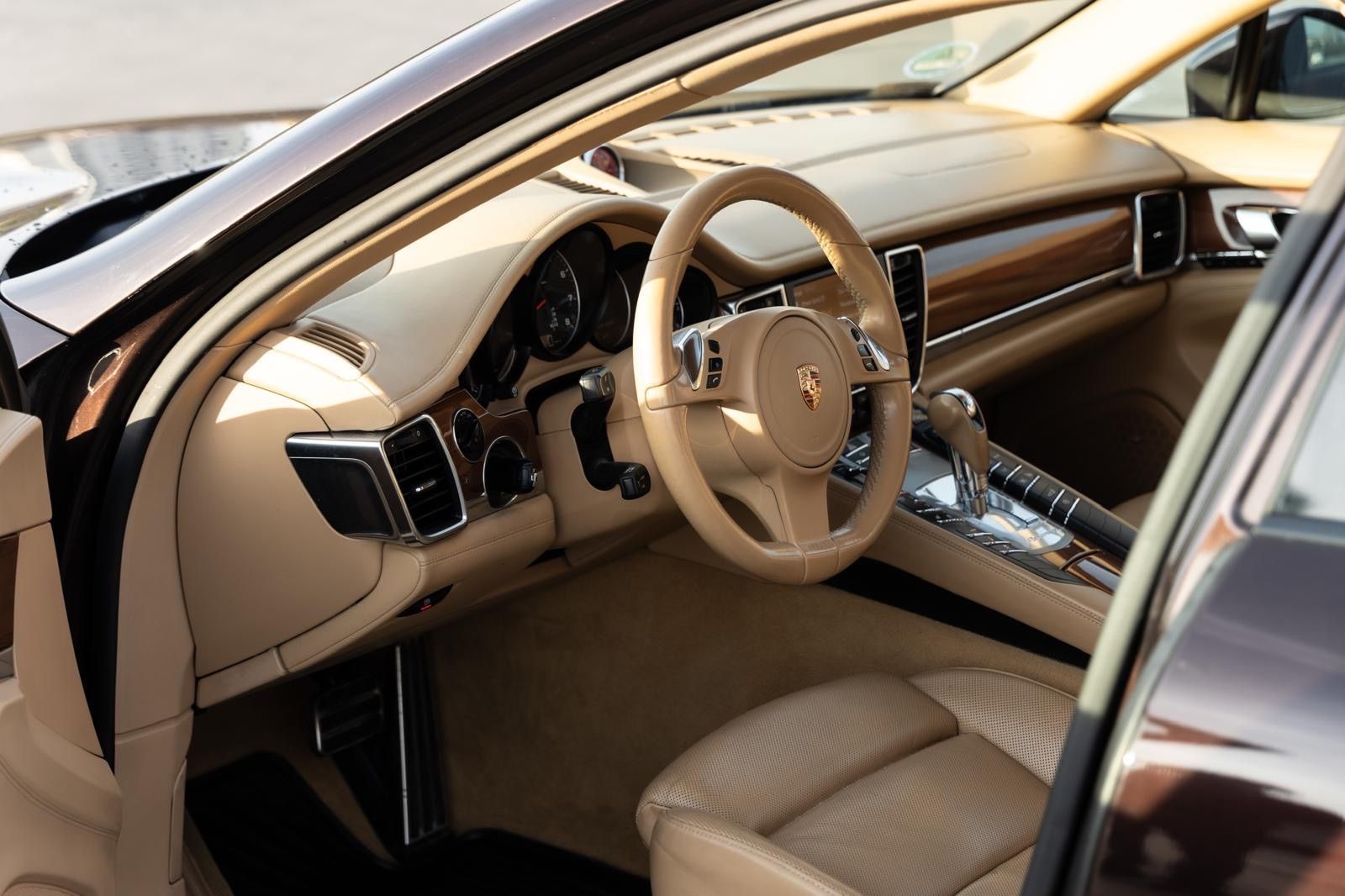 Porsche Panamera Porsche Panamera 4 piękny egzemplarz