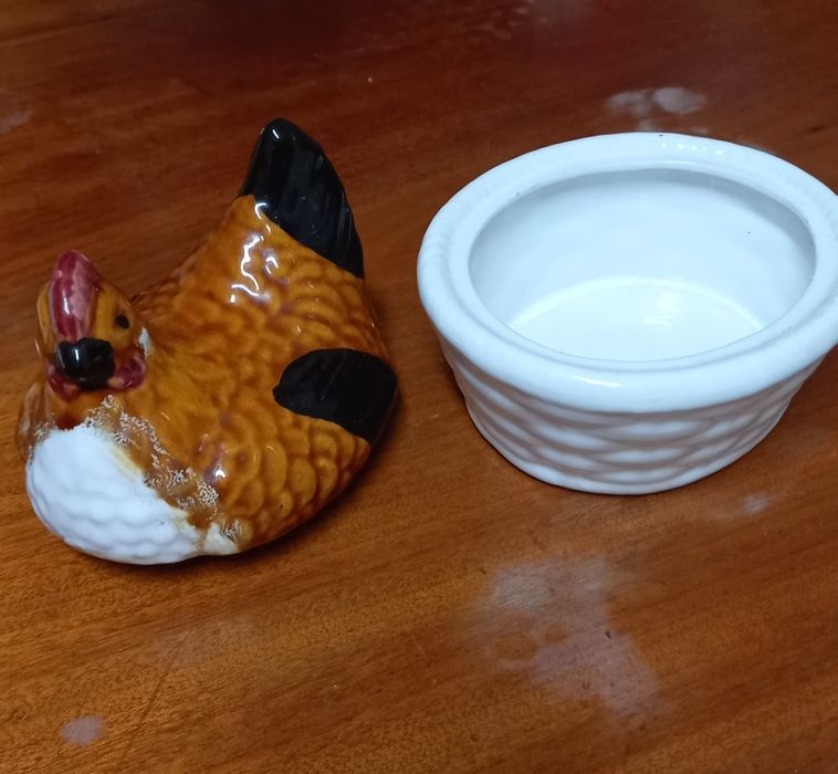 Galinha faiança Caldas