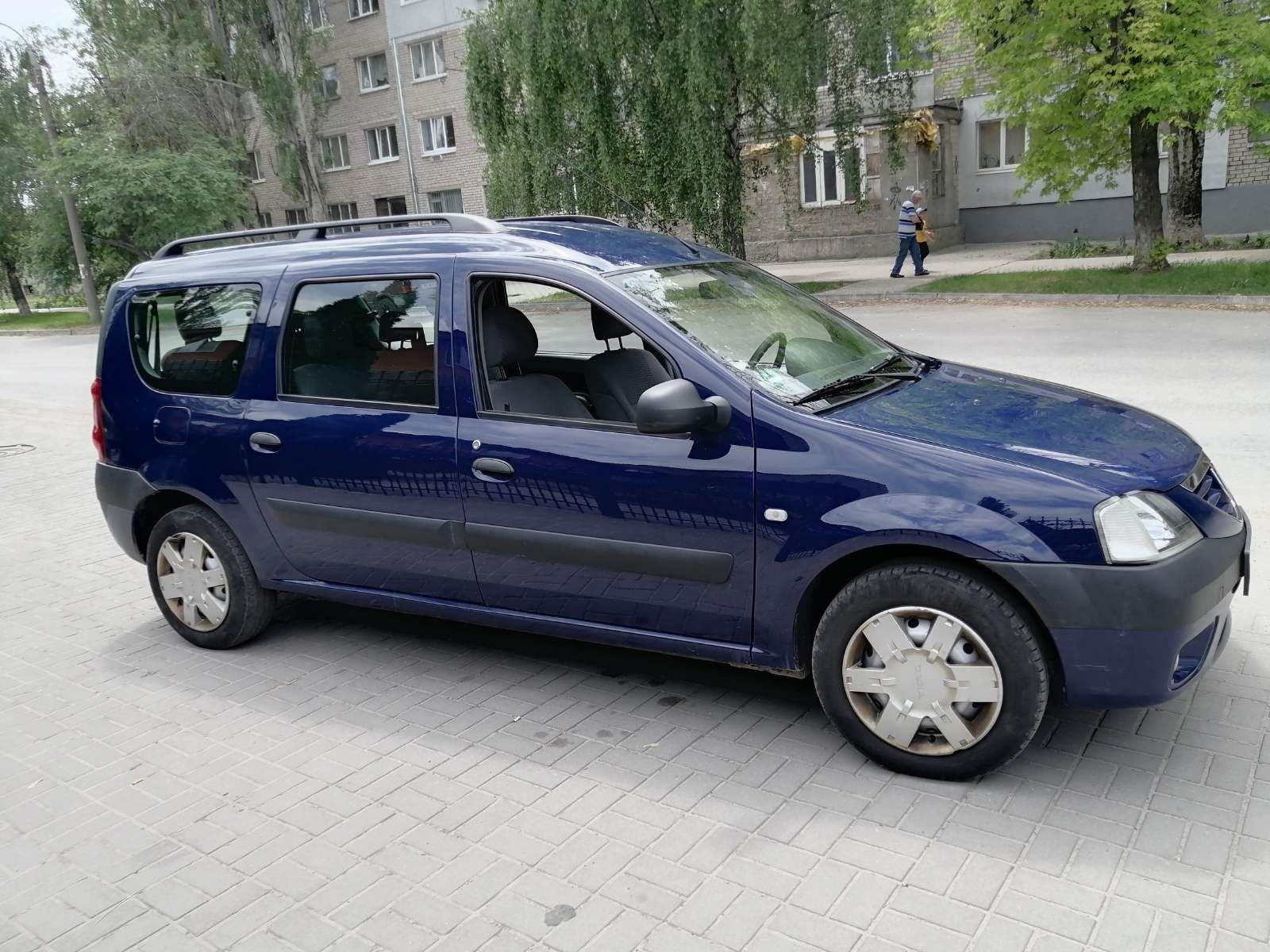 Продам. Dacia Logan. MPI 1.6. 16 Клапанов. 7 мест MPV