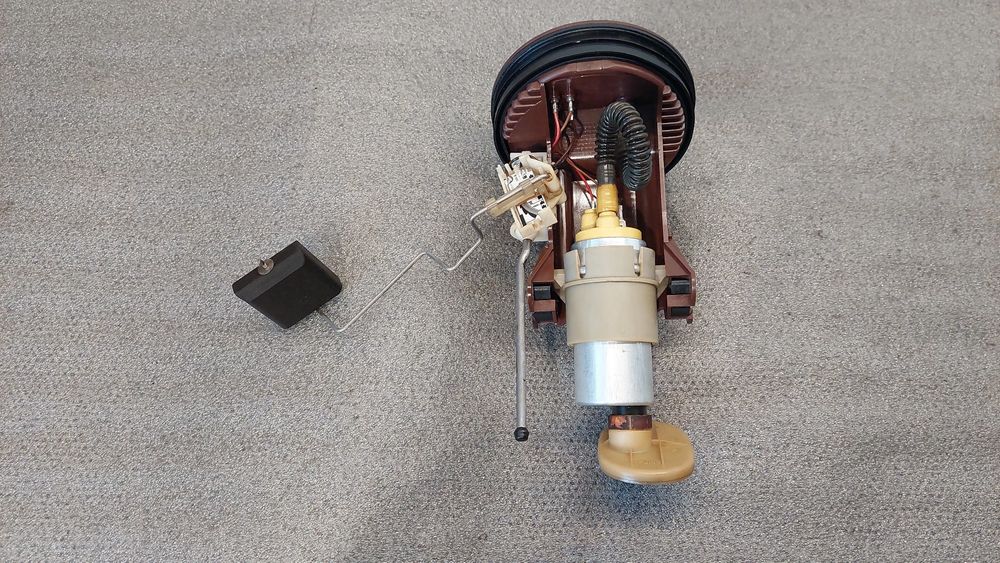 Bomba de combustível BMW 3 Compact (E36)