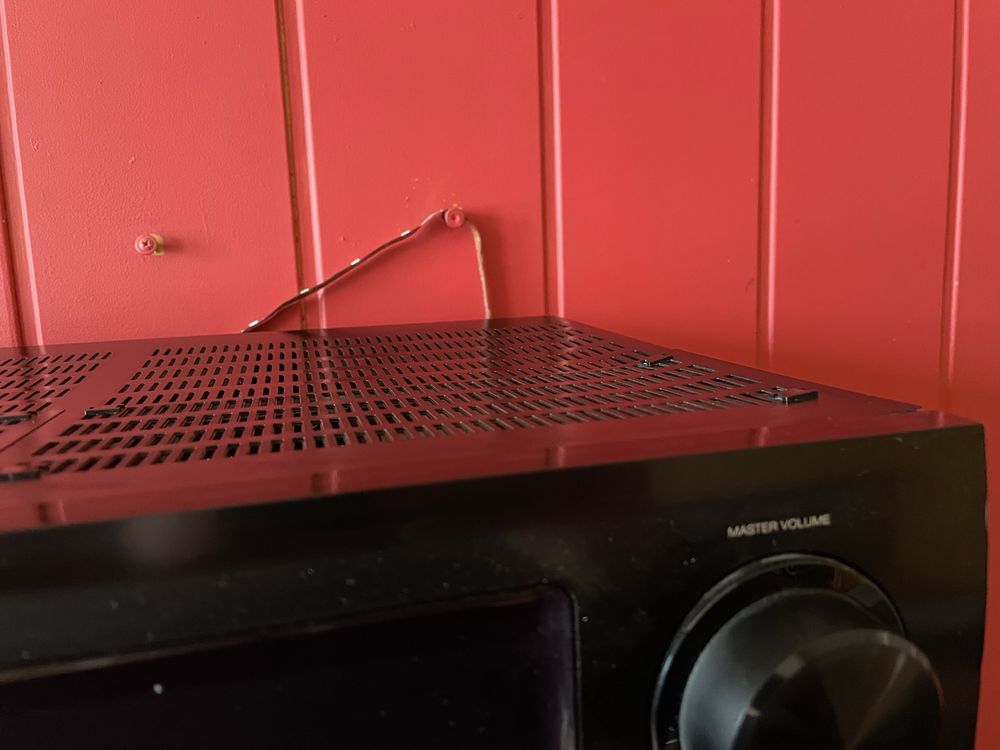 Amplituner Denon AVR-X2000