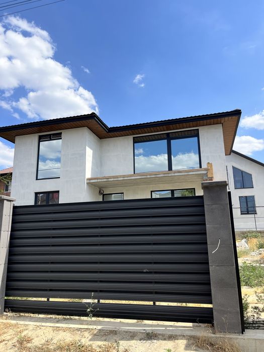 Будинок  Варварівка частный дом Котедж