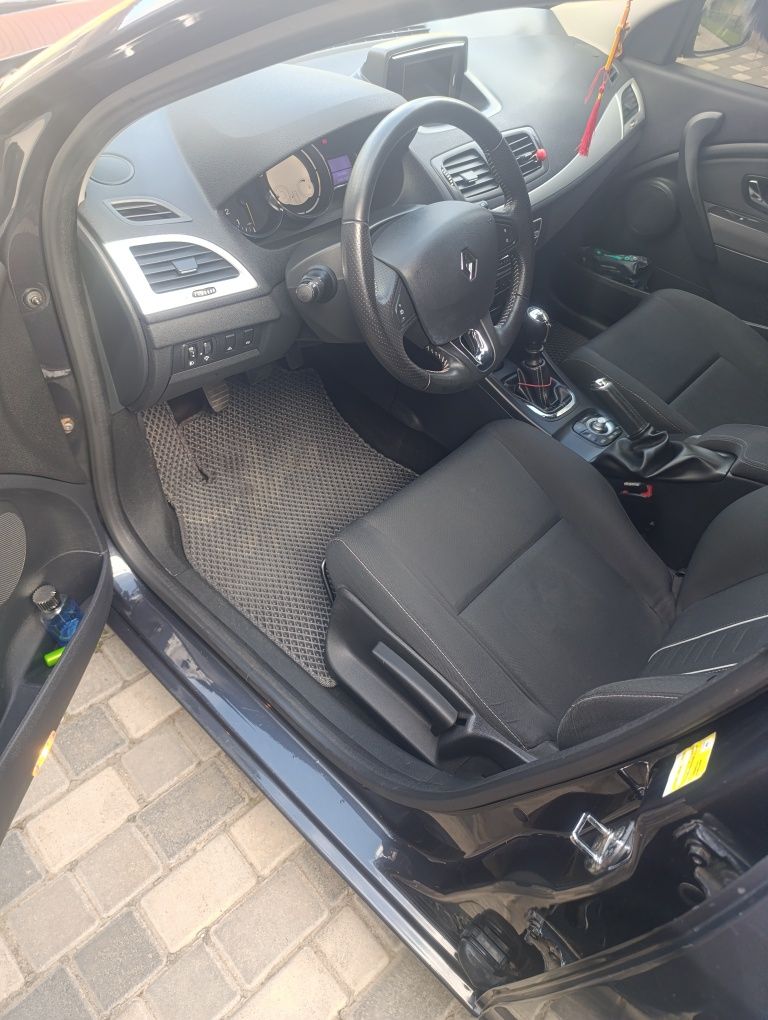 Продам Renault Megane III
