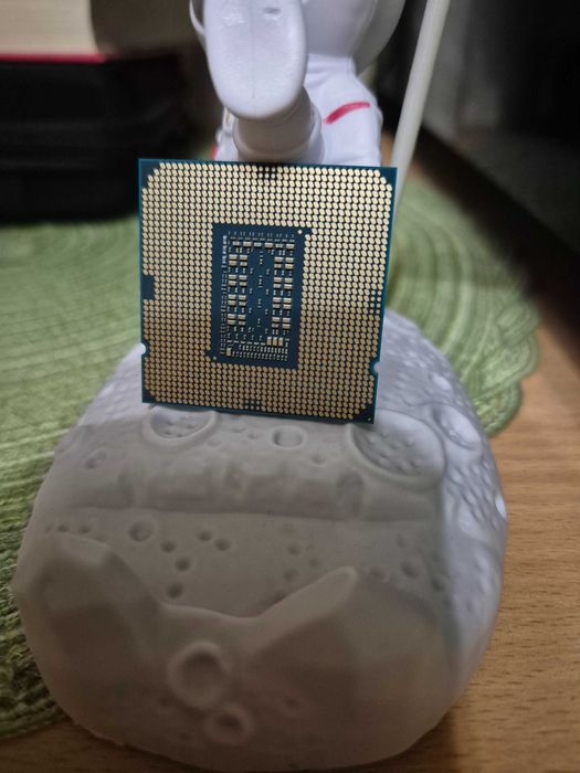 Процесор Intel Core i7-11700 s-1200 2.5GHz/16MB BOX LGA1200 8/16 яд/по