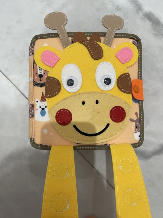 Фетрова книжка монтесорі розвиваюча Жирафа