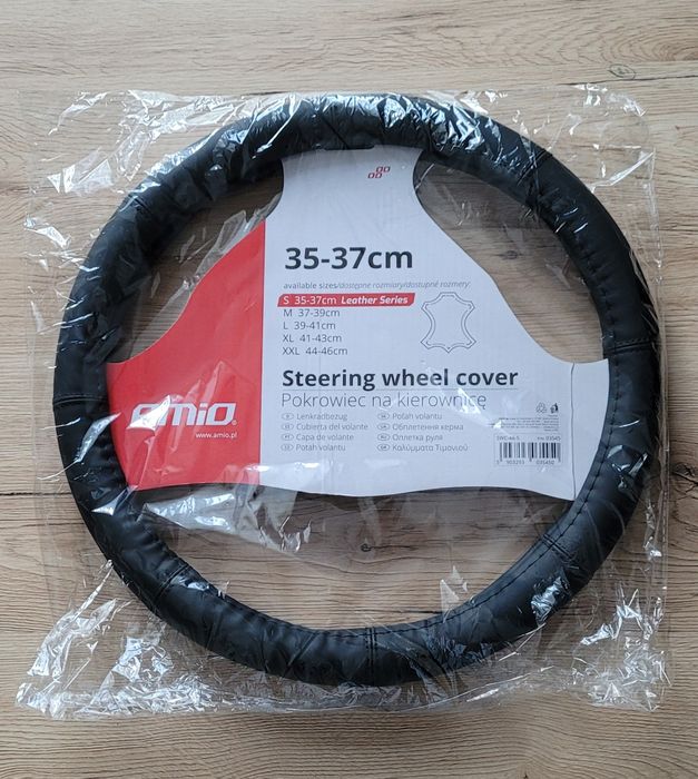 Pokrowiec na kierownice do samochodu
