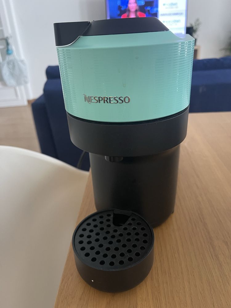 Maquina  Nespresso Vertuo