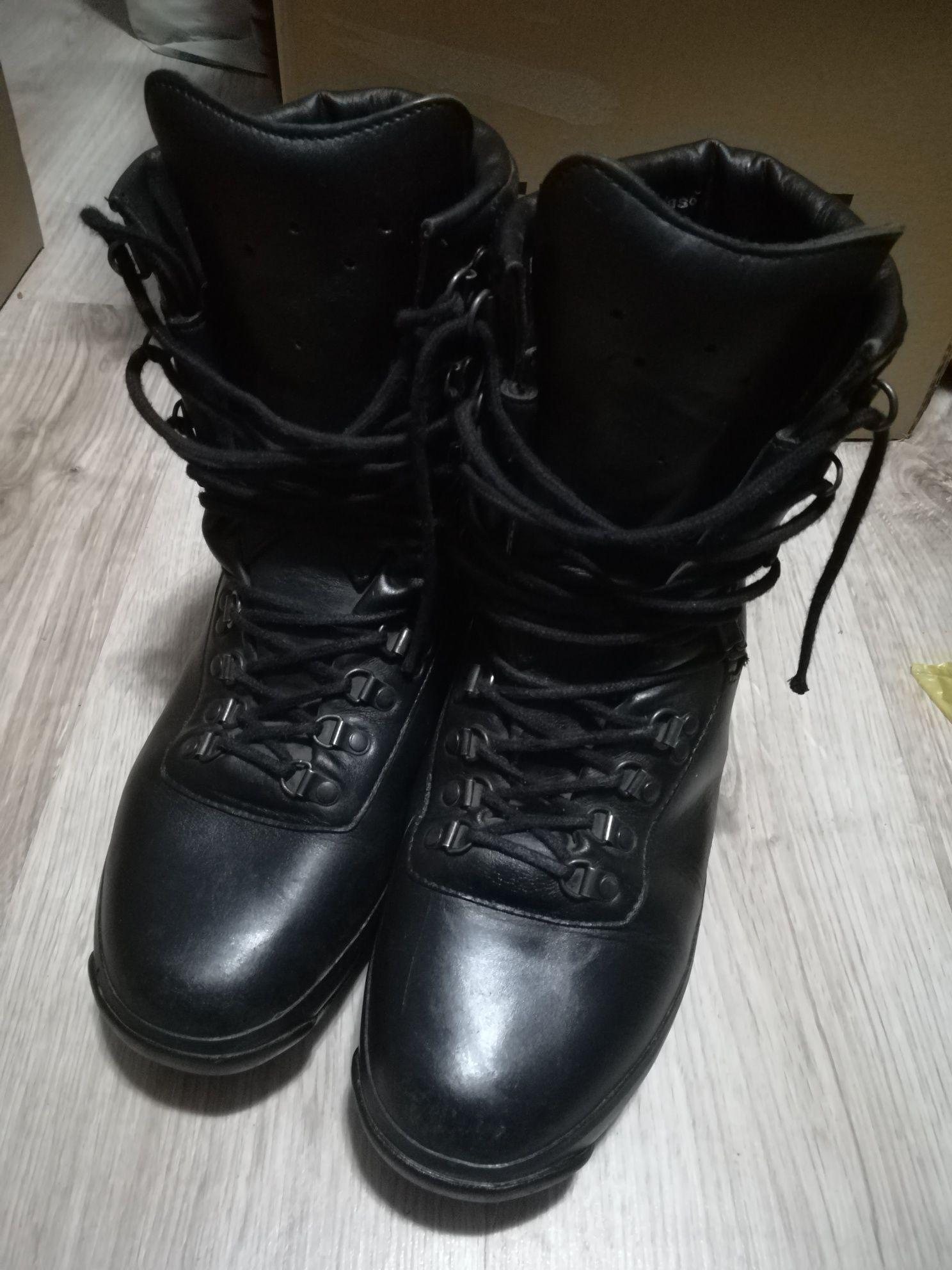 Wojskowe buty zimowe rozmiar 28 czyli 44, wz 928/MON