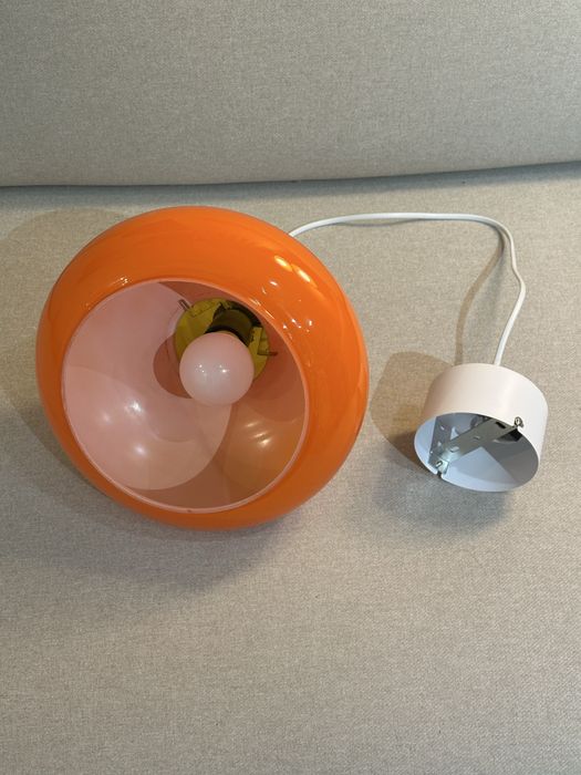 Kolorowa lampa wisząca vintage NRD z lat 70. – oryginał