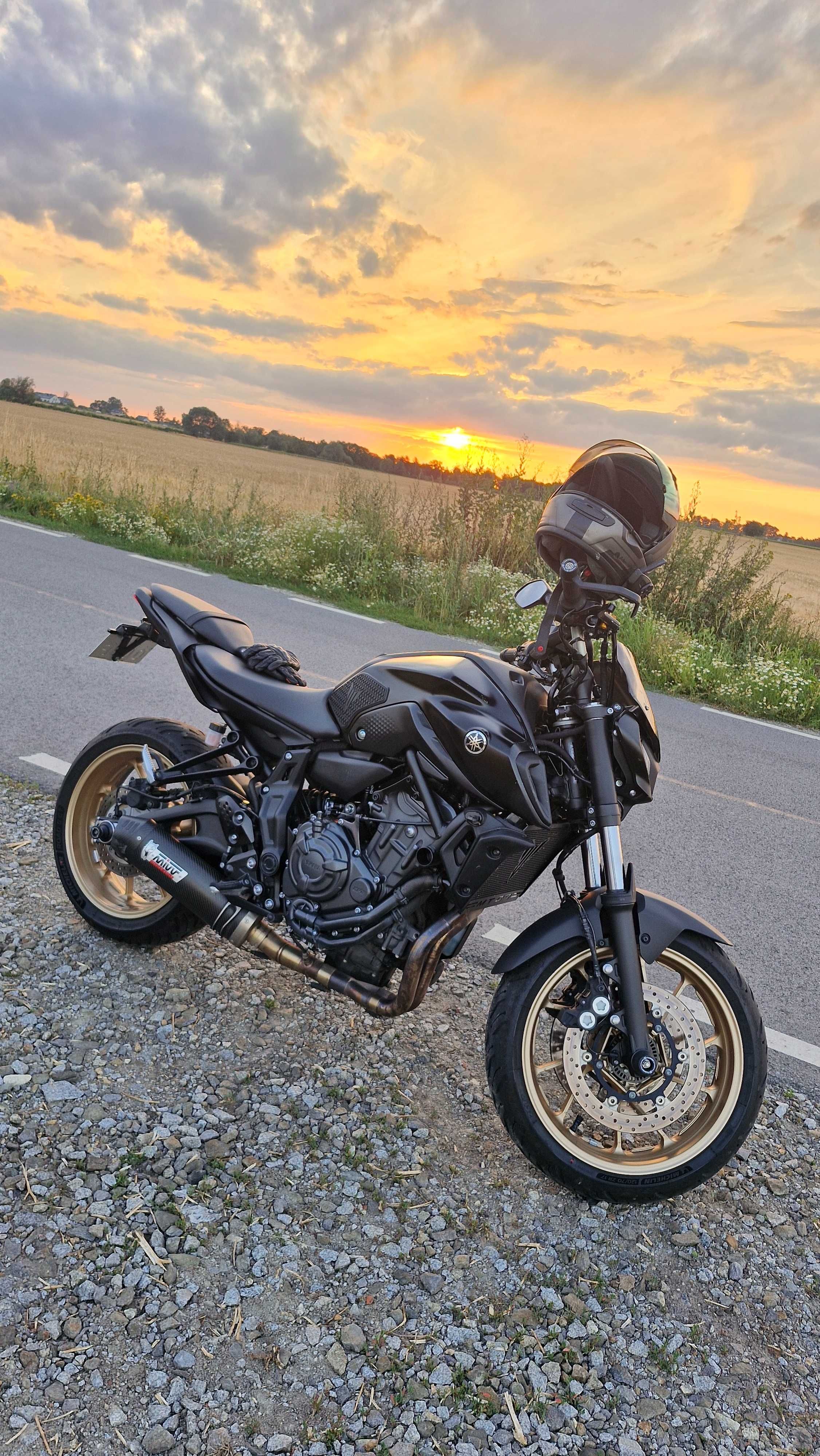 Yamaha MT07 2023 A2 (ODBLOKOWANY) UNIKAT-złote felgi wydech MIVV