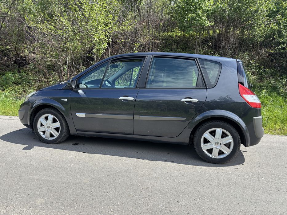 Renault Scenic Автомат 1,6 бензин