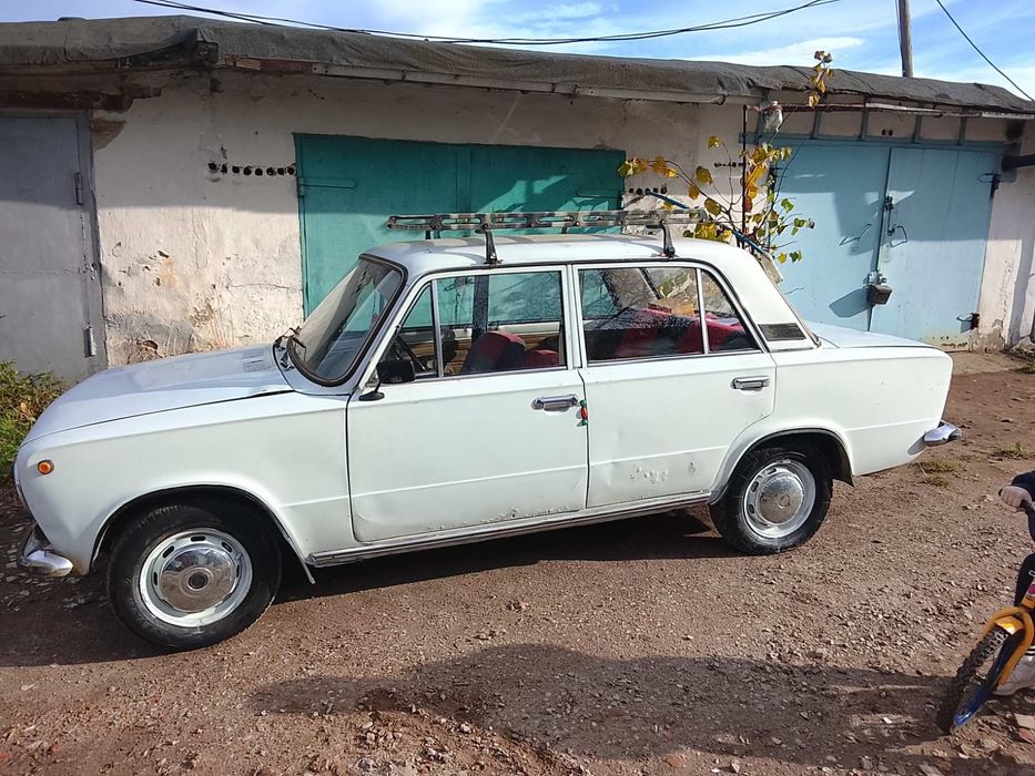 ВАЗ 21013 з 1986року.