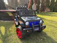 Autko na akumulator dla dziecka  - JEEP S2388