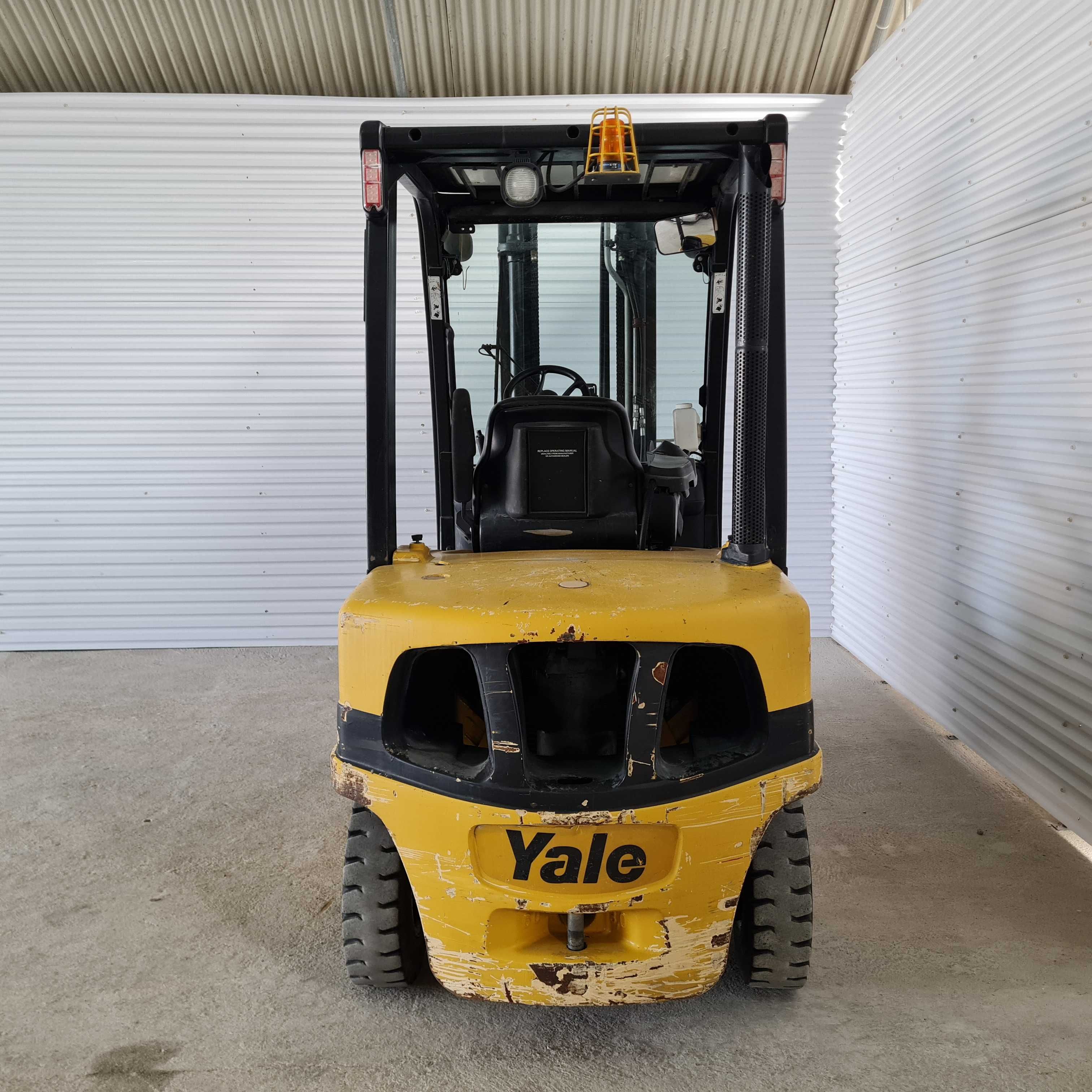 Empilhador Yale 3000kg - Triplex - Elevação Livre