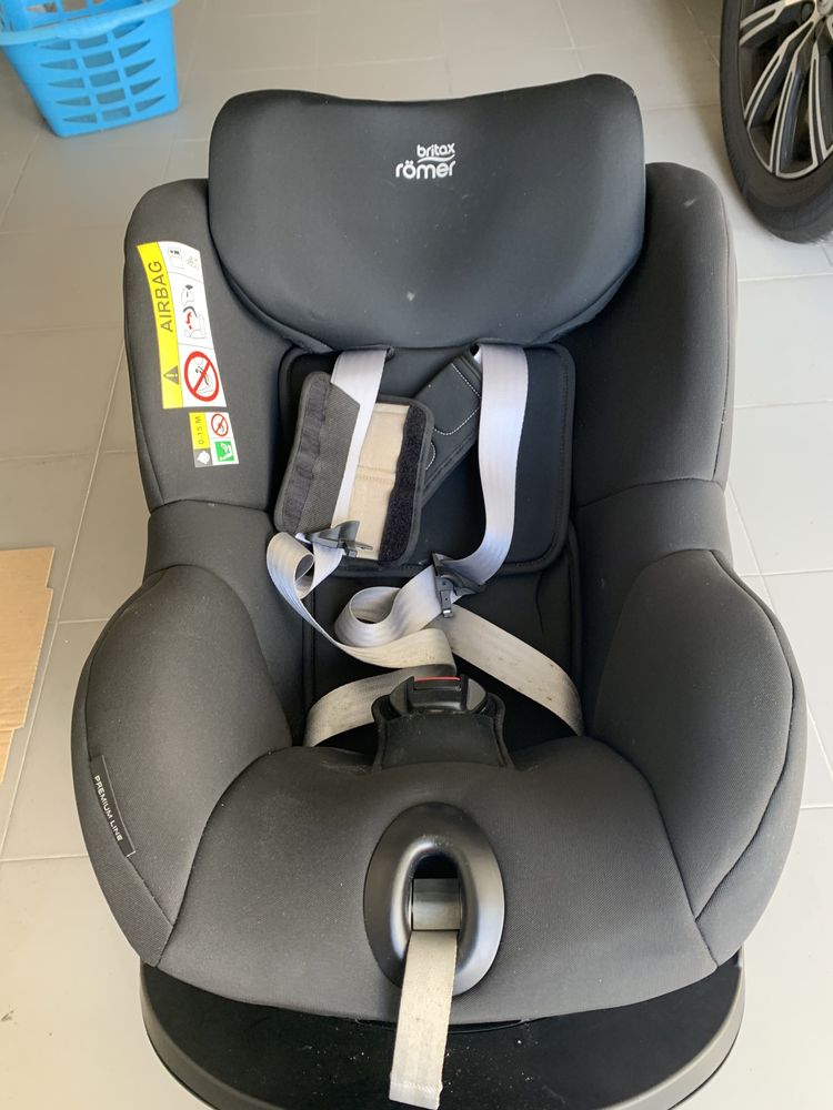 Cadeira Dualfix i-size, da Britax Römer