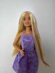 Piękna Barbie z ciuszkami