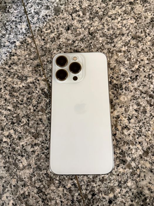 IPhone 13 Pro impecável