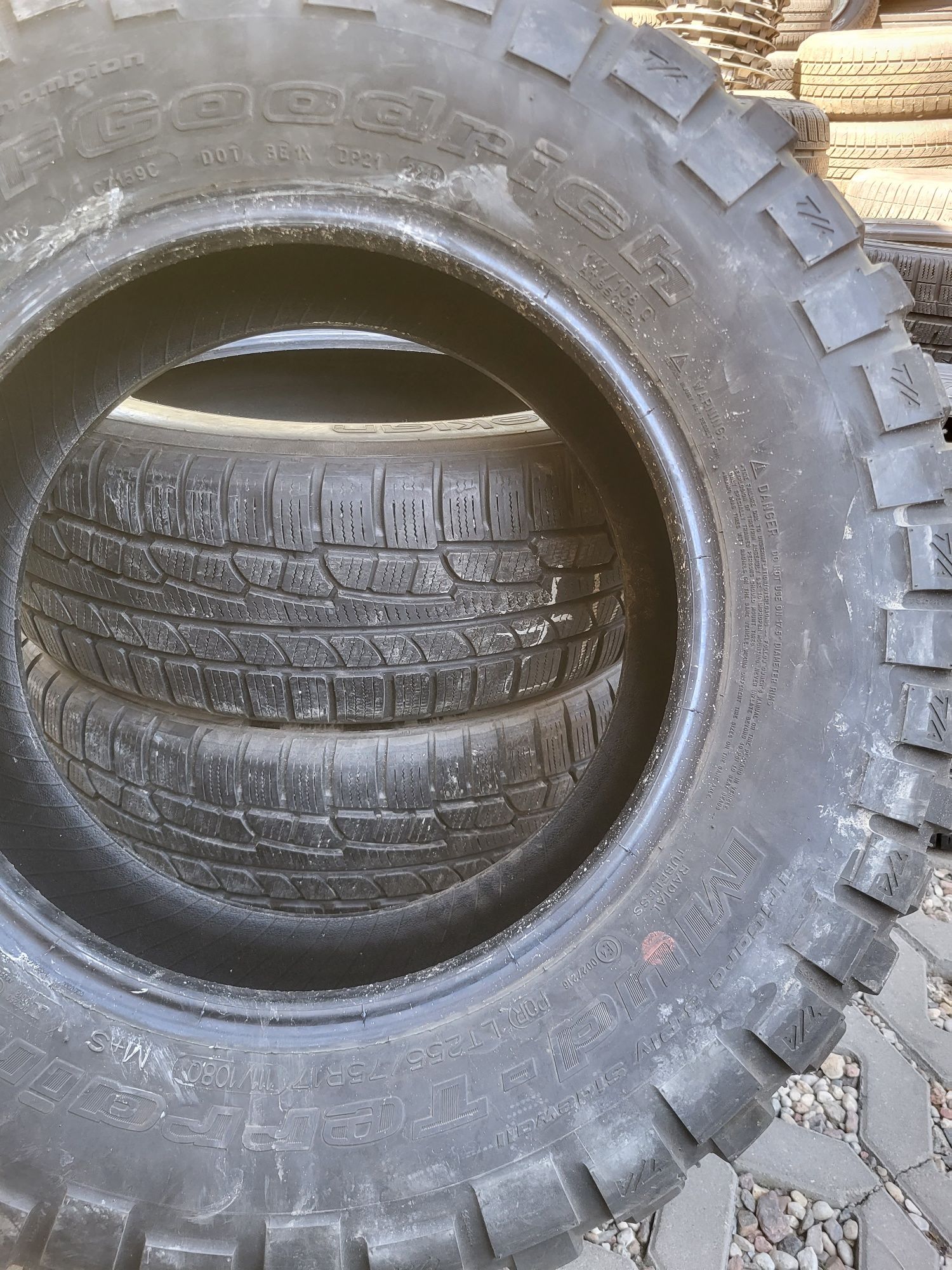 [2szt] BFgoodrich 255/75 r17 Mud-Terrain /// 10mm!!! T/A KM2