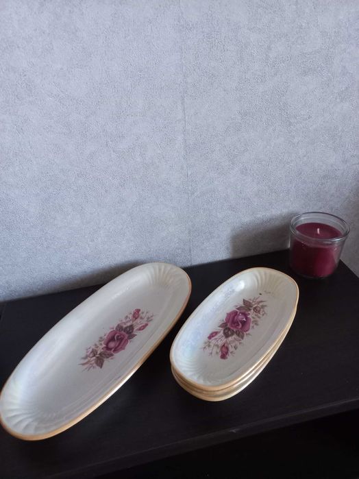 Набір посуду для салату.