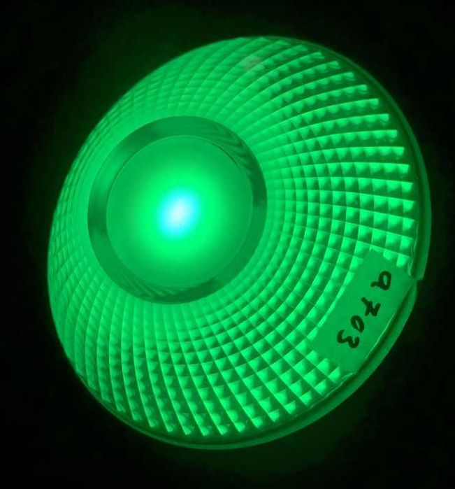Різнокольоровий потужний LED прожектор з радіатором, з Німеччини