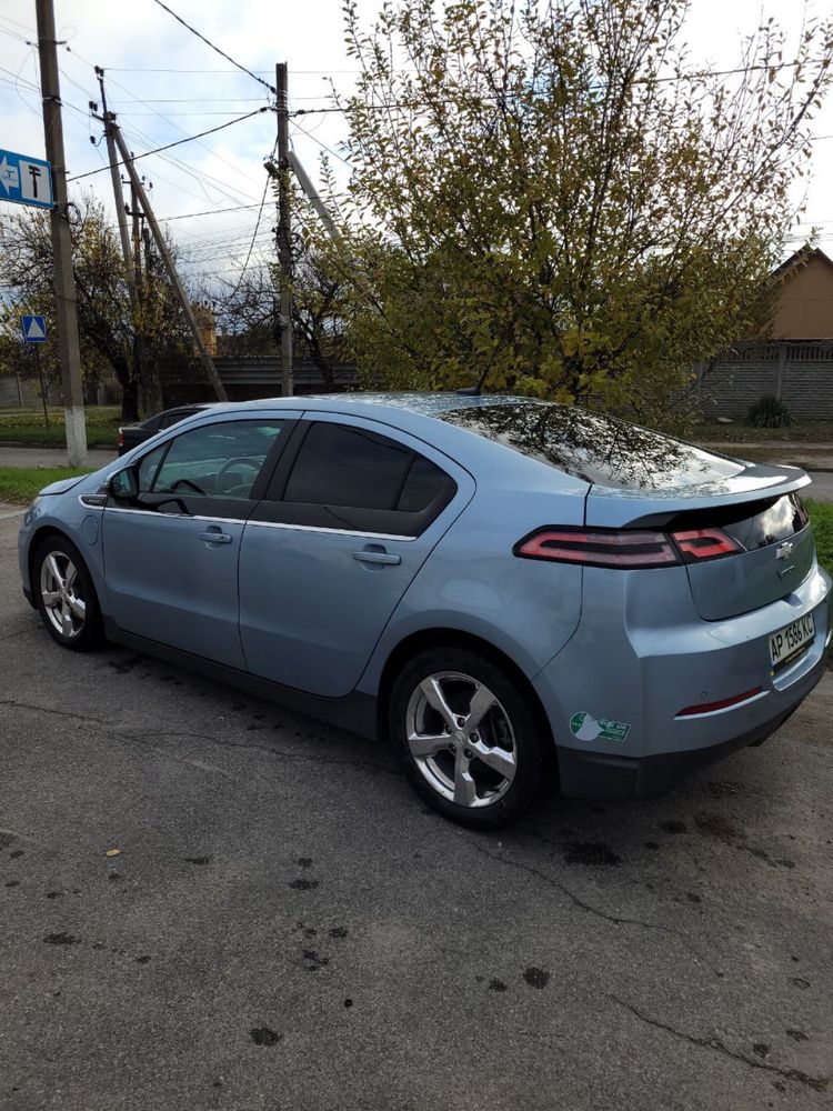 Продам chevrolet Volt 1