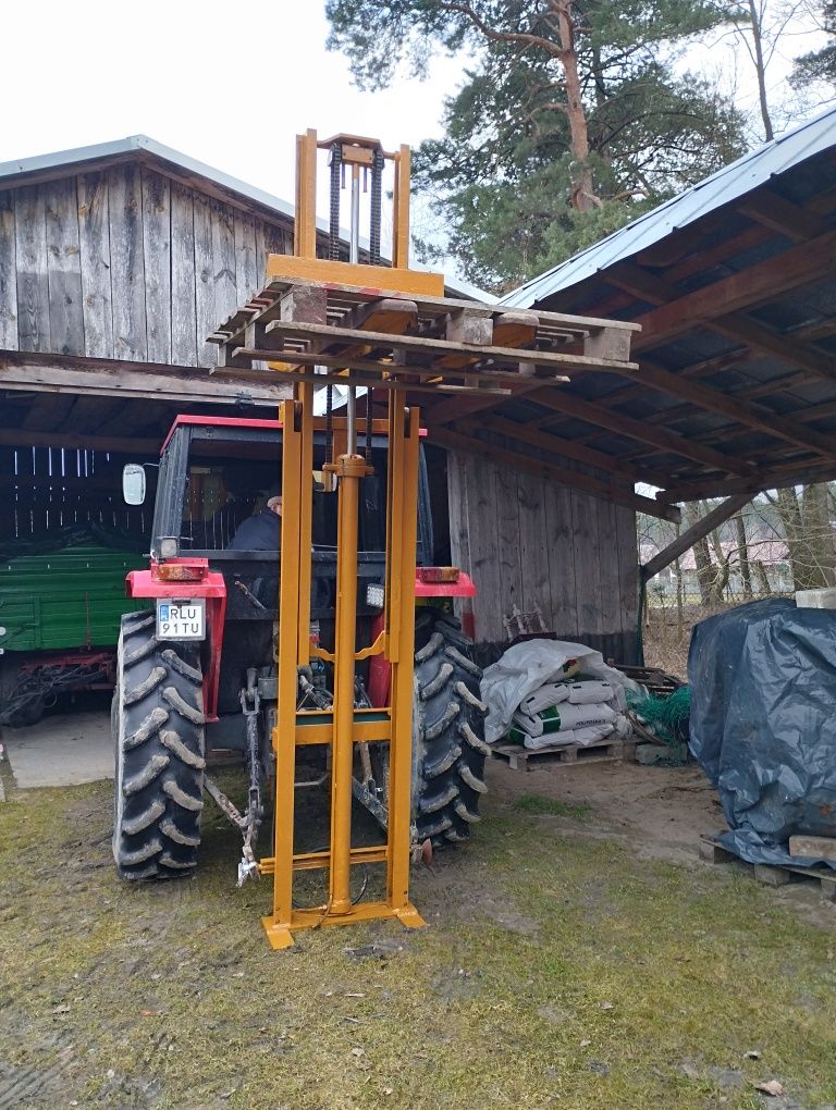 Widlak / maszt do ciągnika 3.6 m podnosnik