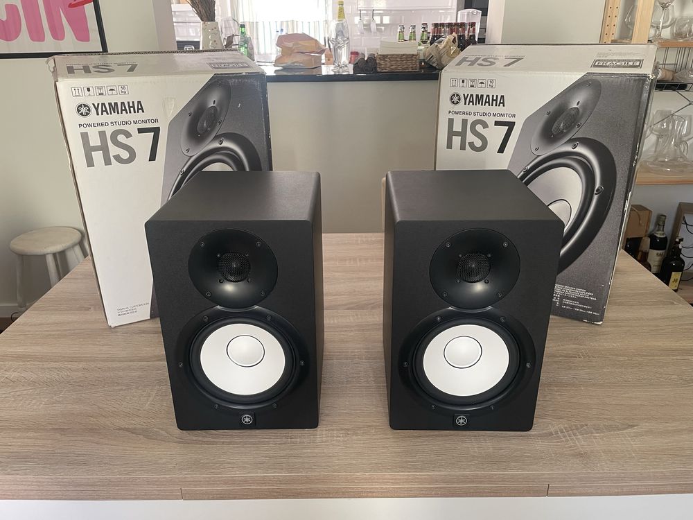Yamaha HS7 Monitores