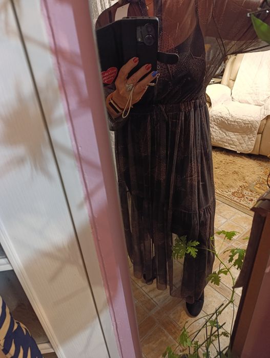 Maxi sukienka z siatki na podszewce duży rozmiar