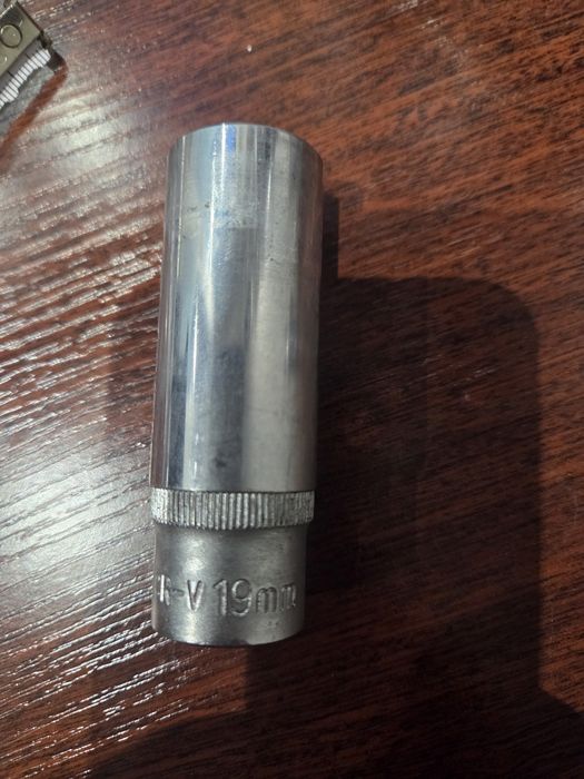 Yato nasadka długa Cr-v 6-kątna 1/2" 10.13. 19mm