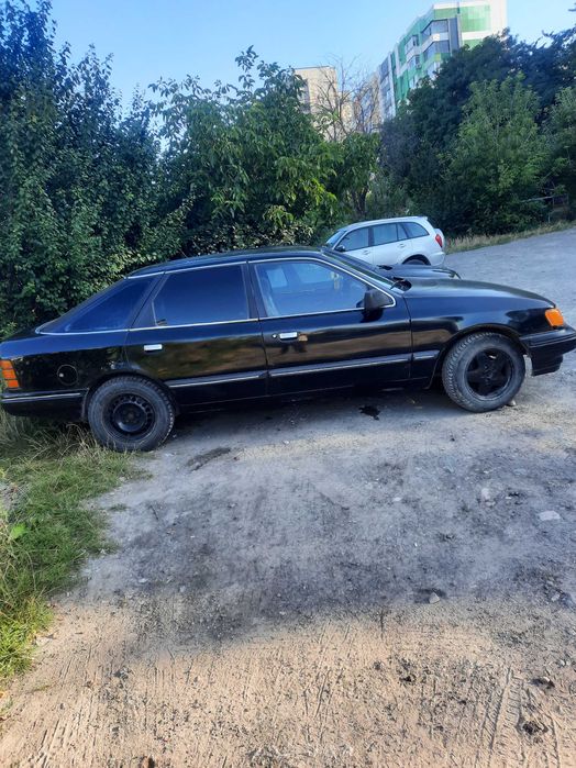 Продаю форд скорпіо