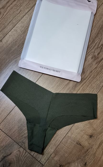 Труси нижня білизна victoria's secret cheeky string вікторія сікрет чі