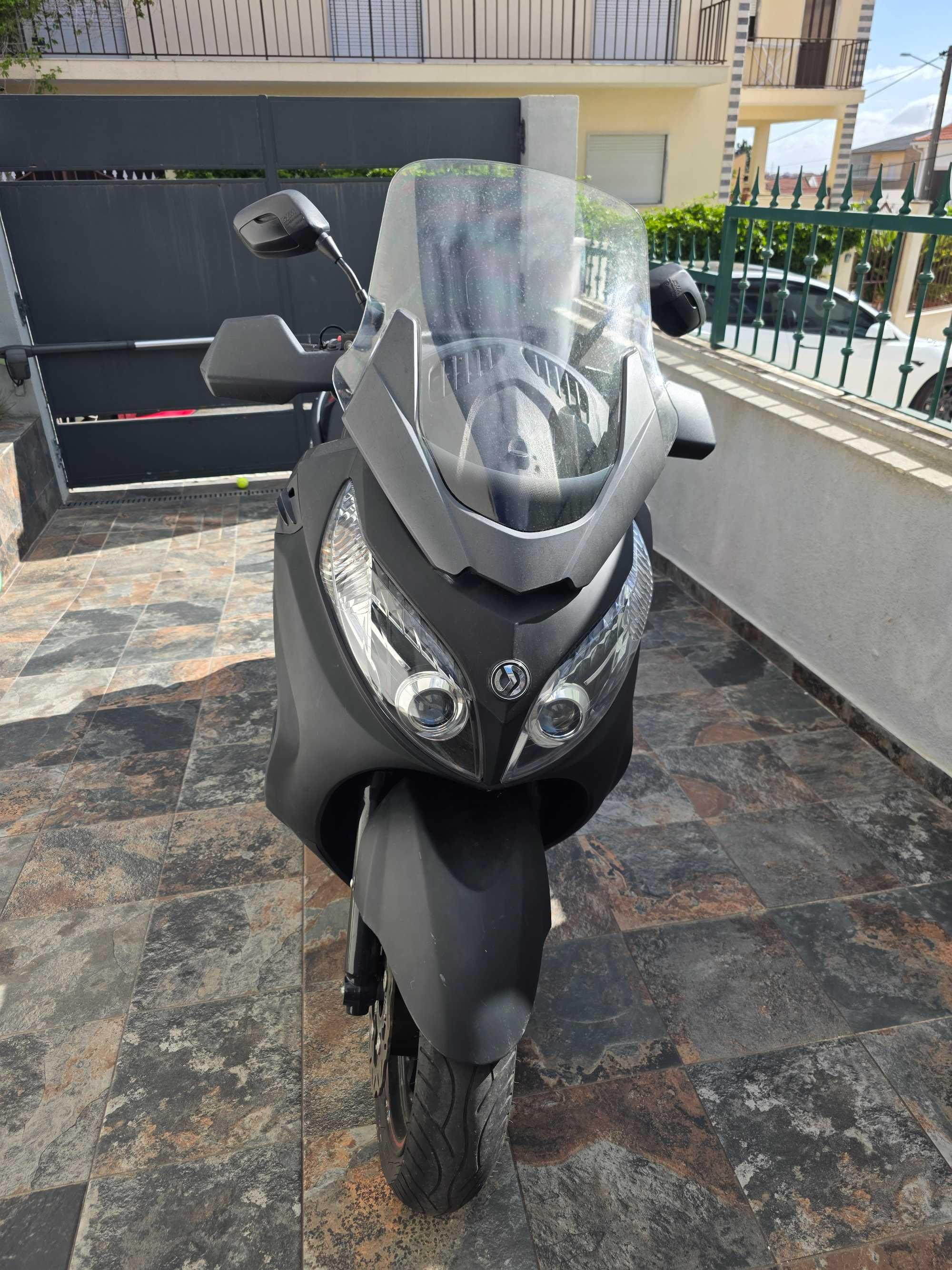Sym 600i 2016 , 42 mil km revisão  feita á 200 km! Mota impecavel