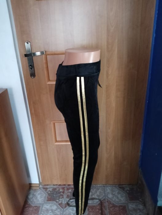 Spodnie damskie welurowe