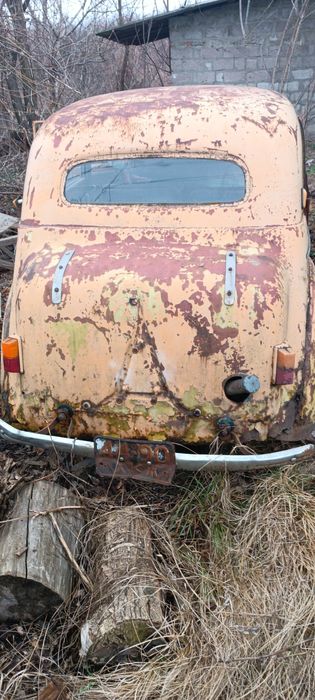 Москвич 400 модель