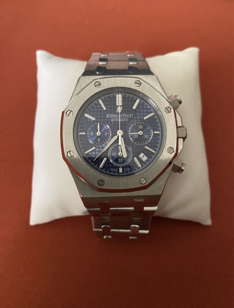 Audemars Piguet годинник, часы