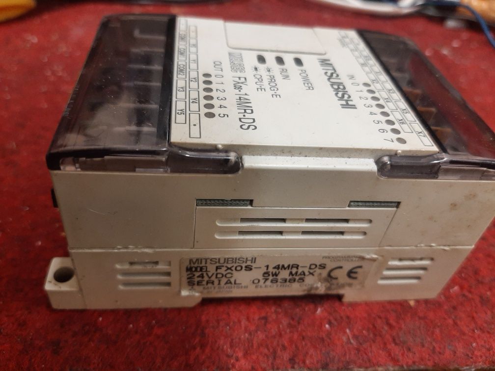 Sterownik programowalny Mitsubishi FX0S-14MR-DS