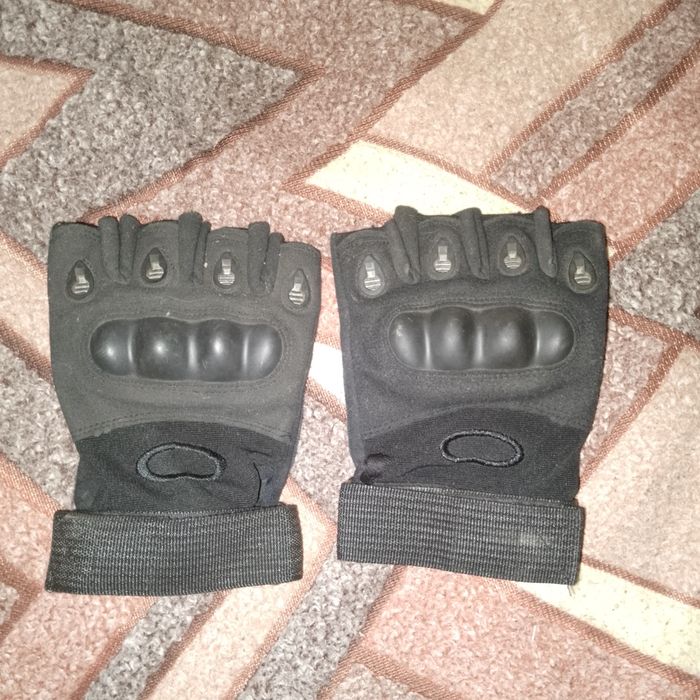 Перчатки тактичні