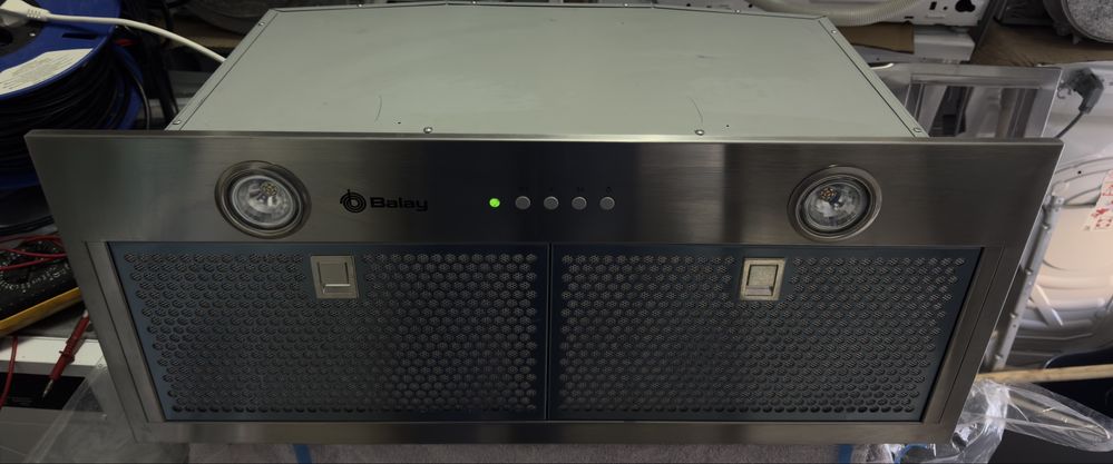 EXAUSTOR BALAY 3BF277EX de 70cm (Capacidade de Extracção 730 m3(NOVO)