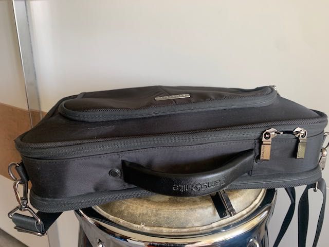Torba na laptopa ramię SAMSONITE 44x32x9 cm 16"