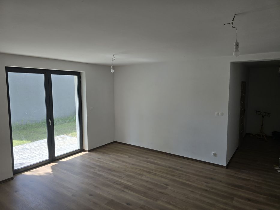 Centrum na parterze. 52m2. 2 pokoje. Ogrzewanie gazowe. Wolne Od zaraz