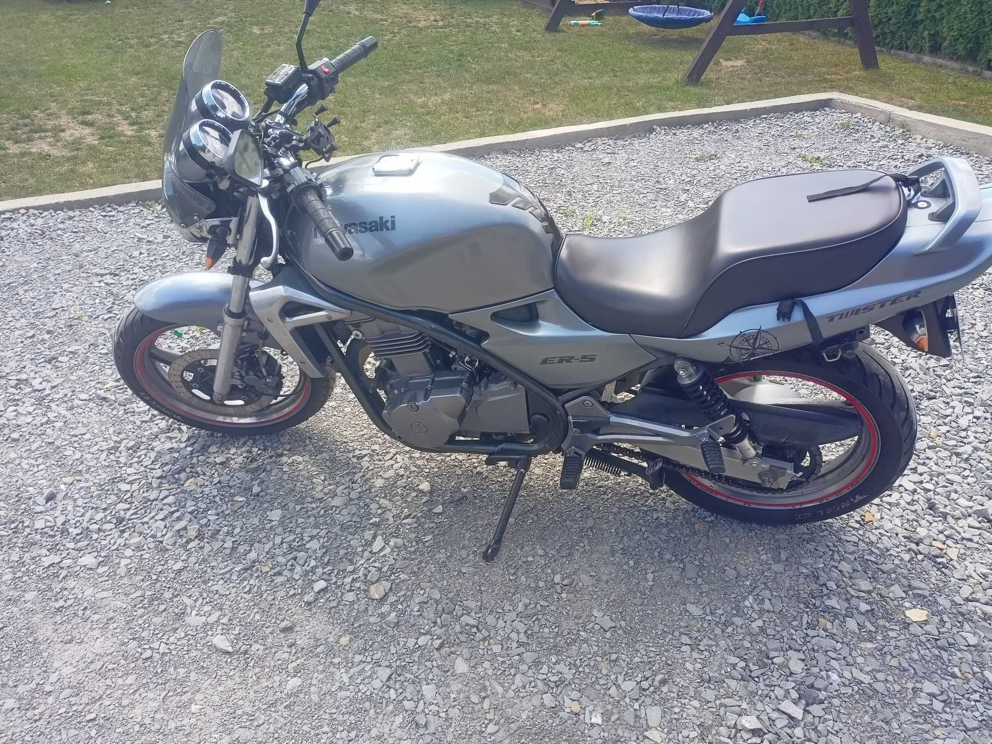 Kawasaki ER-5  2001 rok