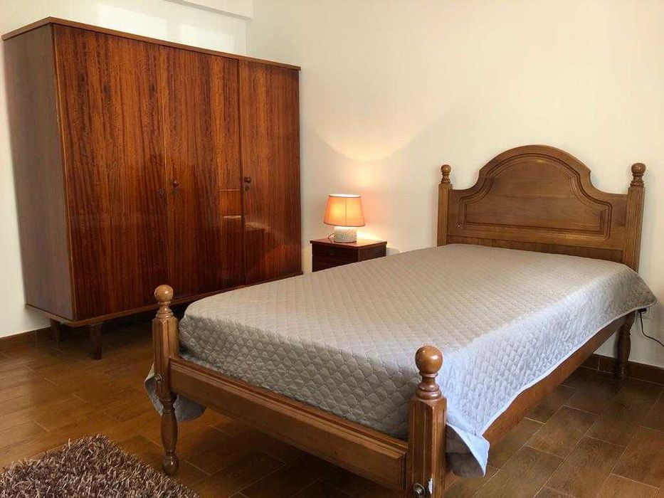 Quarto para arrendar Torres Vedras