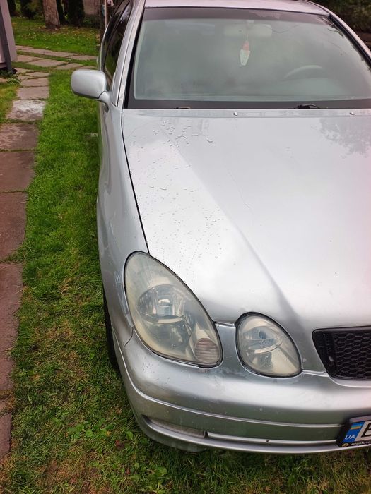 Продам лексус GS300