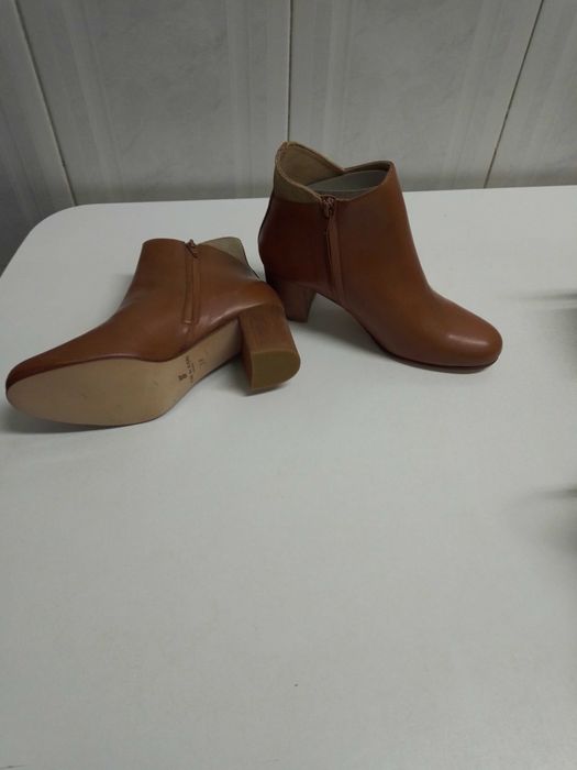 Botins camel tamanho 38